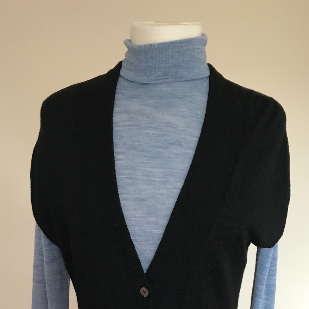 ELEGANT VERSAITILE LONG SLEVELESS SWEATER/CARDIGAN by   KERISMA Size S